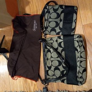 Coach Vintage Shoulder Bag with purse and cloth storage bag.